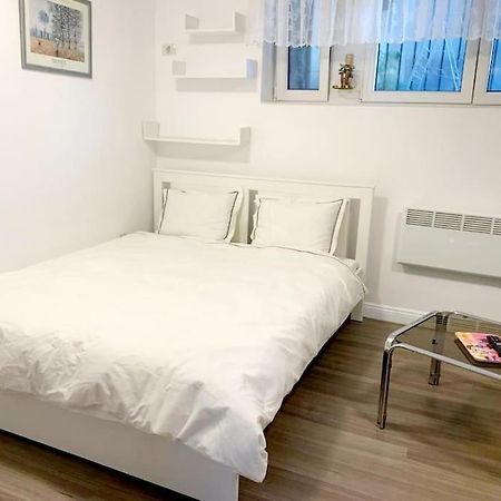 Central Studio Flat Βουκουρέστι Εξωτερικό φωτογραφία